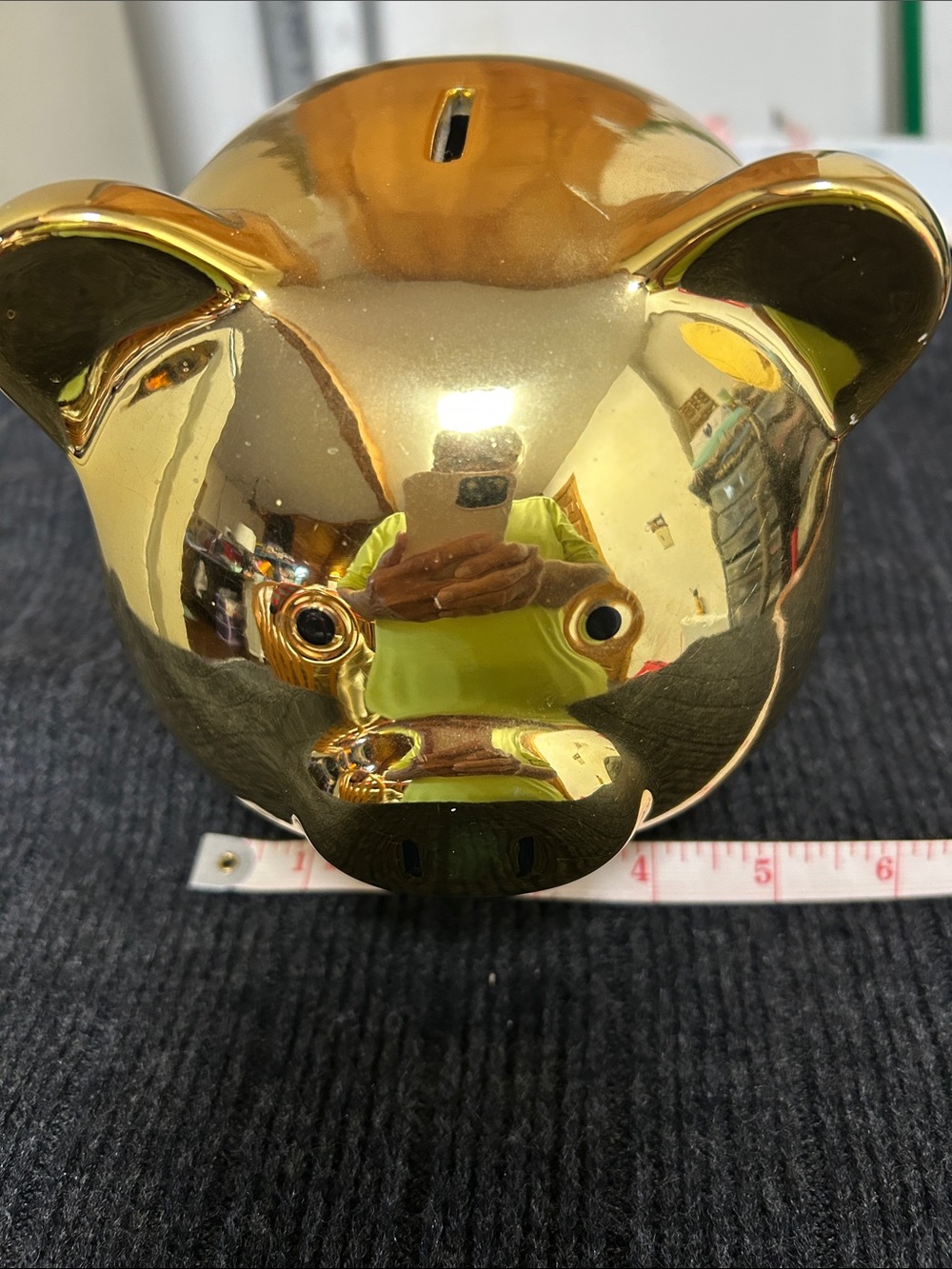 Gold Piggy Bank 🐖 - Picture 10 of 10